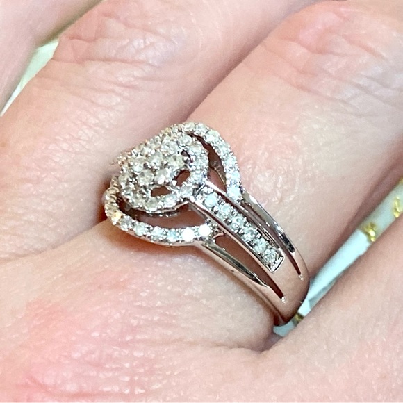 Genuine 1 Carat Diamond Flower Cluster Double Halo Ring ~ Triple Band Ring - Picture 9 of 15